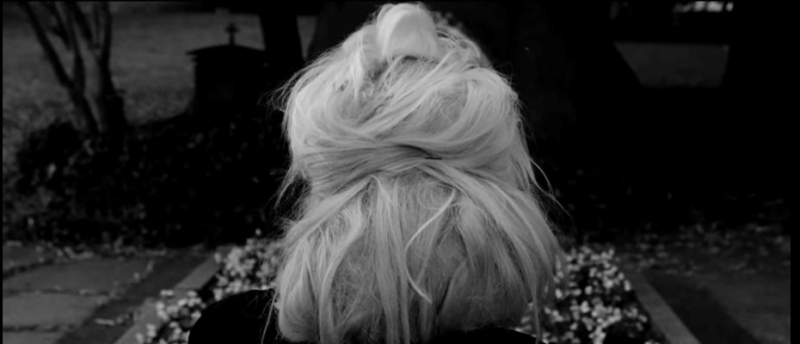 Клип на песен заснет на гроба на Иван Вазов скандализира