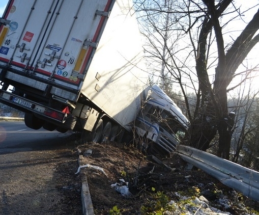 Тежка катастрофа е станала на път във Видинско научи агенция