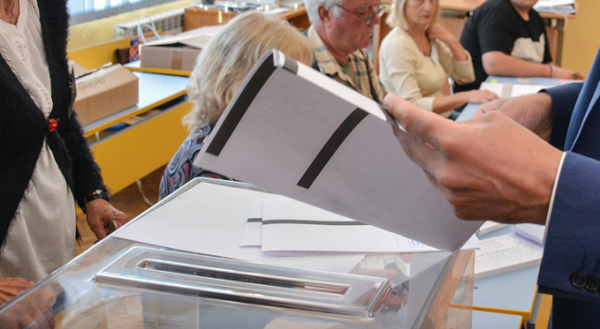 Общинската избирателна комисия във Враца изнесе последни данни за избирателната