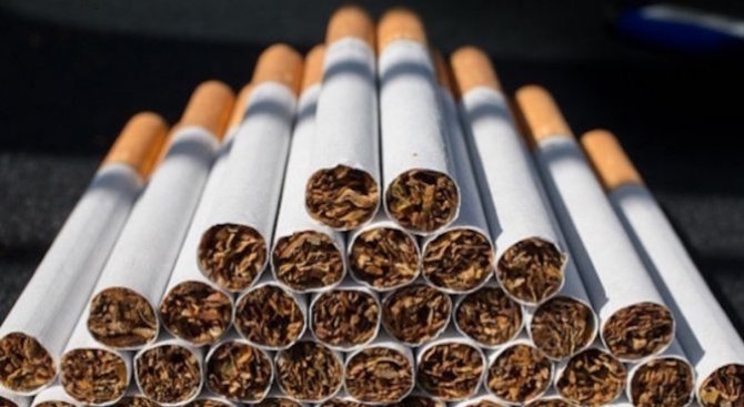 Акции срещу контрабандистите на цигари и тютюн бяха извършени на