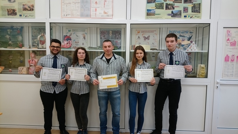 И тази година възпитаниците на профилираната природо математическа гимназия Акад Иван