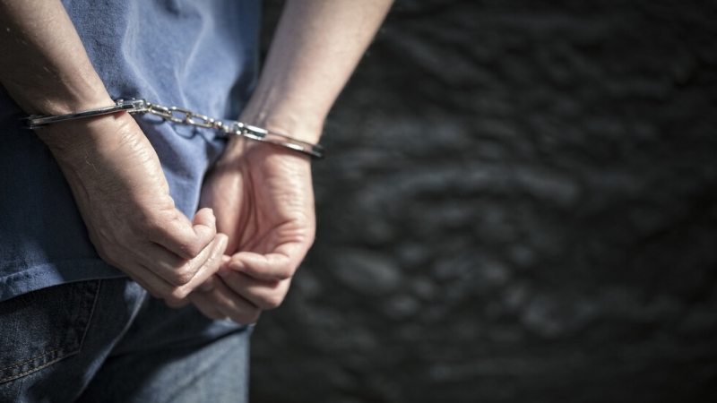 30 дни арест за заподозрения за нападението на Християн Пендиков