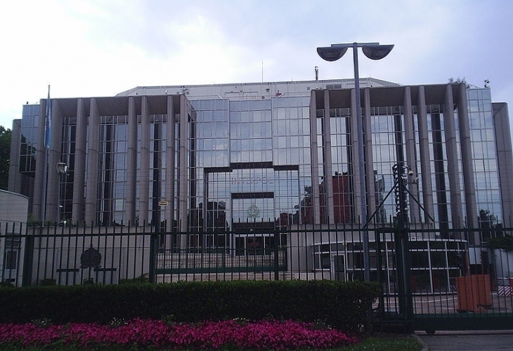 Интерпол и МВР издирват двама убийци! Виждали ли сте ги?