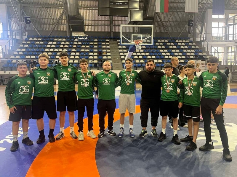 Състезатели на Спортен клуб Ботев 93 от Враца спечелиха 4