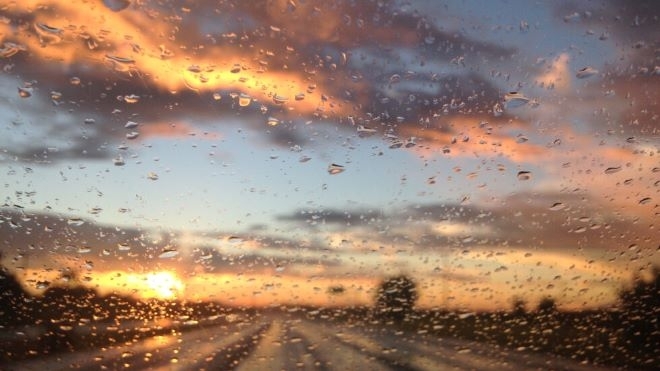 През нощта ще бъде ясно и вятърът ще стихне съобщиха