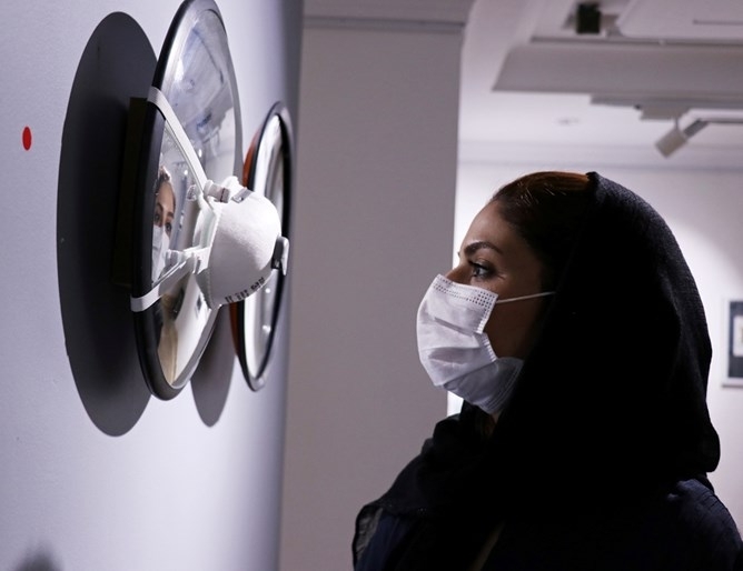 Иран съобщи днес за 229 нови смъртни случая свързани с