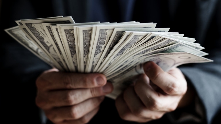 Пандемията от COVID-19 увеличи състоянието на най-богатите с 50%