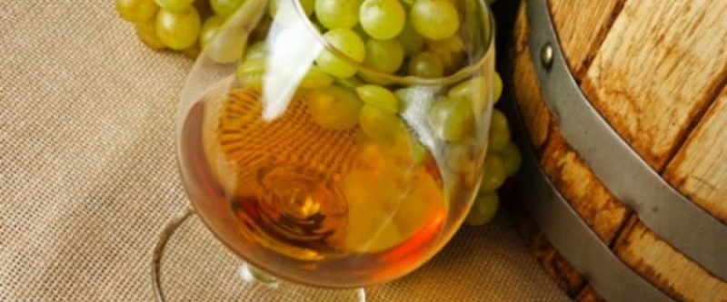 Българската ракия присъства във всеки дом Освен за веселие учените доказаха