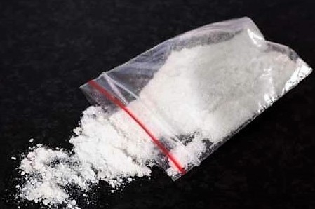 Спипали са 34 годишен врачанин с метамфетамин съобщиха от полицията На