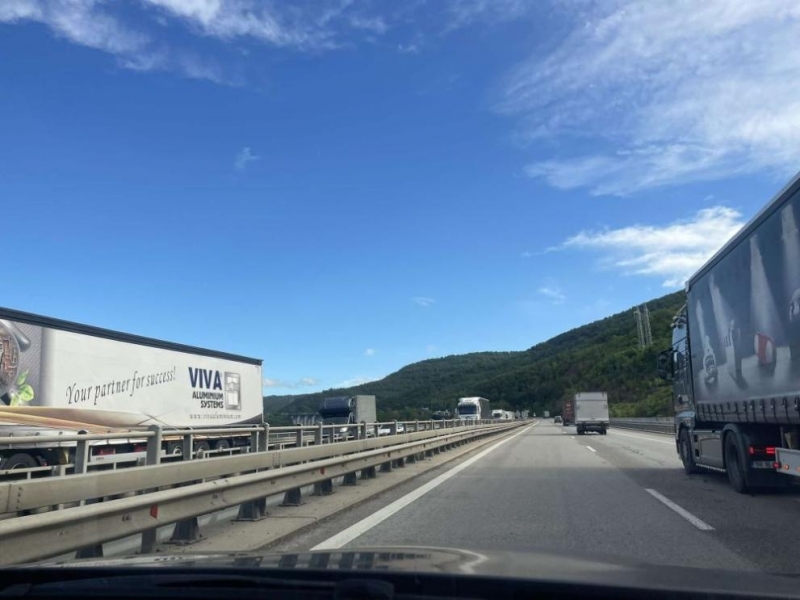 На 14 и 15 май от 8 ч до 17