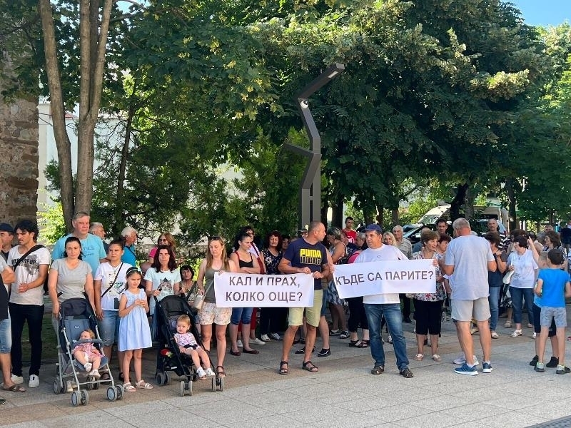 Областният управител на Враца Стефан Красимиров се среща с жителите