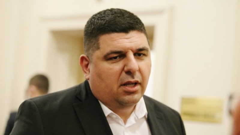 Антимафиотите образуваха проверка срещу депутата от Демократична България Ивайло Мирчев