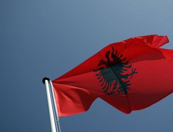 Албанското правителство най сетне призна официално че в страната има българско