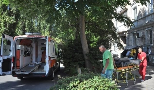 Зловеща находка! Намериха труп в сграда на фирма в Мездра