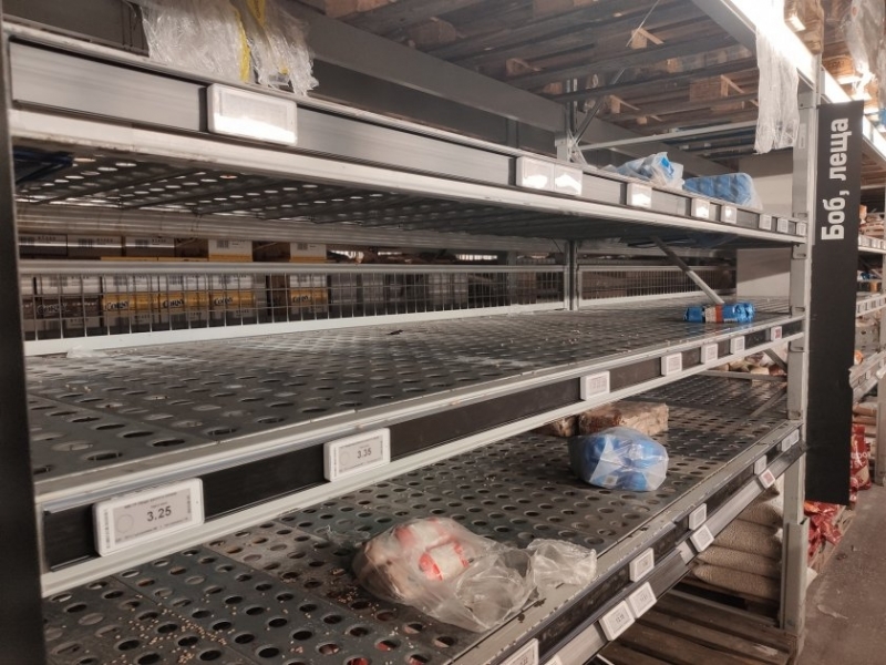 Паниката около коронавируса започва да завладява и София макар в