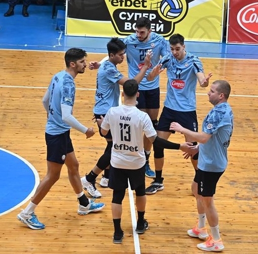 Волейболистите на Монтана не срещнаха никаква съпротива и записаха чиста