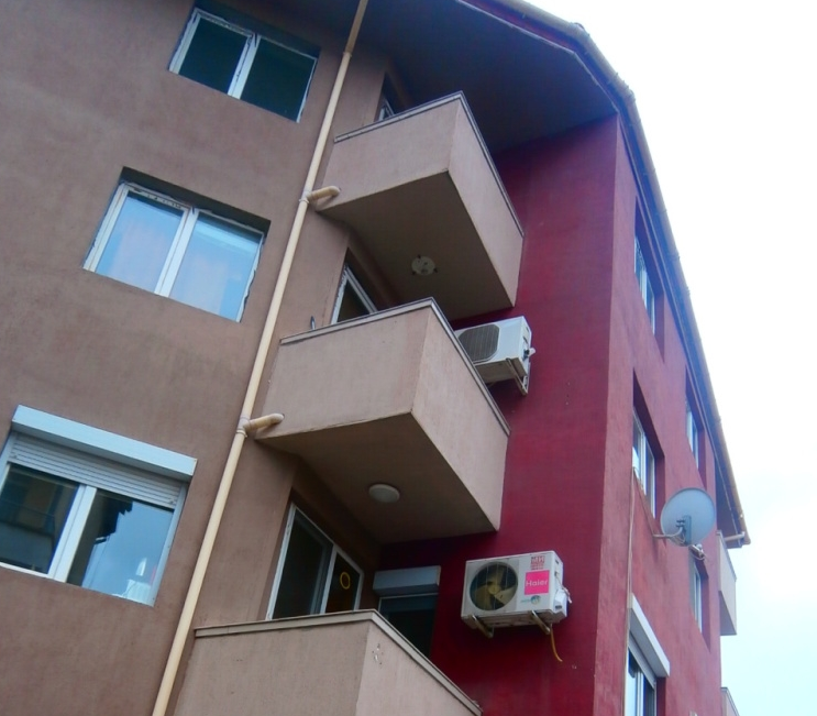 Частен съдебен изпълнител обяви на търг тристаен апартамент във Видин