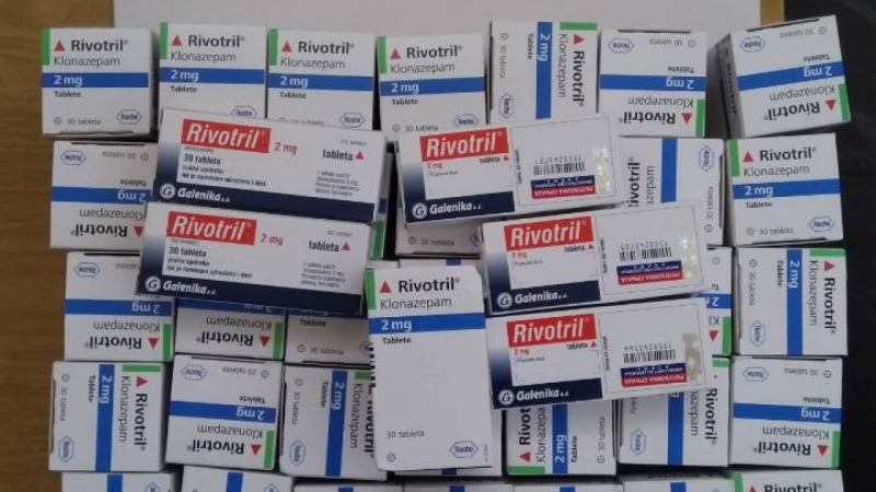 Пипнаха видинчанин със забранени в България успокоителни
