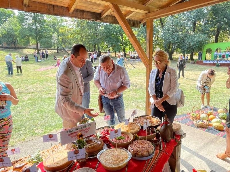 Над 60 е броят на традиционните ястия които днес ще