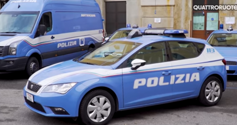 Карабинерите от Венеция конфискуваха в полза на държавата луксозни автомобили