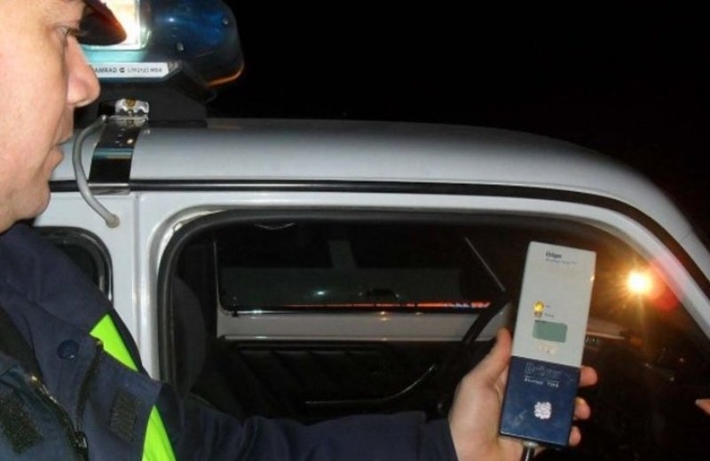 Свалиха регистрационните табели на автомобил във Врачанско, шофьорът карал пиян,