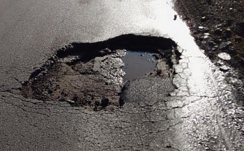 Северозападът на бунт! Протест затваря Е-79 между Враца и Монтана заради огромните трапове, вижте кога