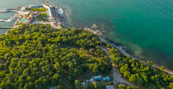 Протест за свободно плажуване се провежда в парк Росенец в