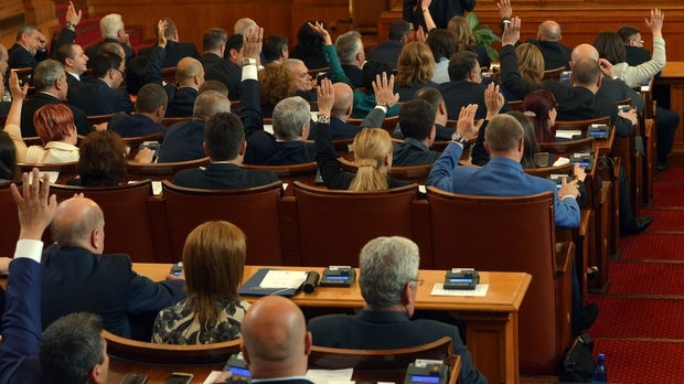 Депутатите гласуват окончателно промените в ГПК