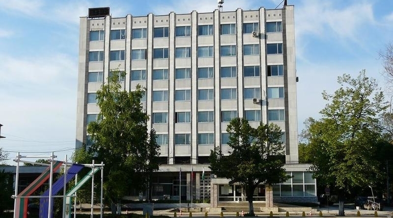 В изпълнение на програмата си за борба с безработицата за