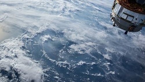 Индийската организация за космически изследвания успешно изведе в орбита индийски