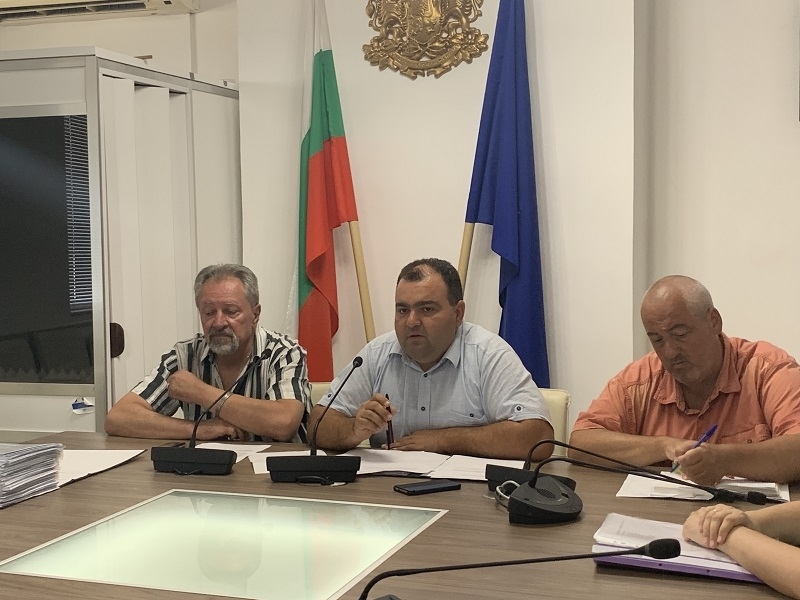 На днешното заседание на Областната епизоотична комисия във Враца бяха