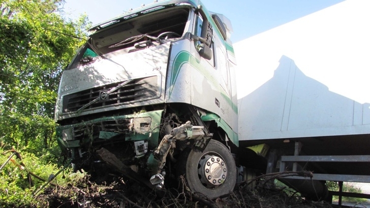 Движението по главния път София Варна в местността Боаза
