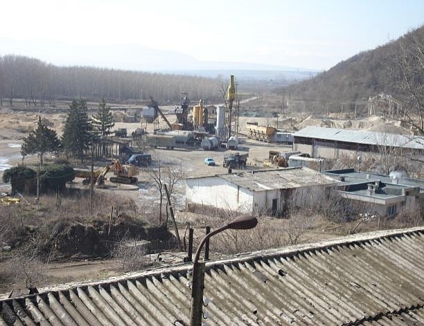 Пътстройинженеринг АД търси квалифицирани кадри за заплата над 2 000