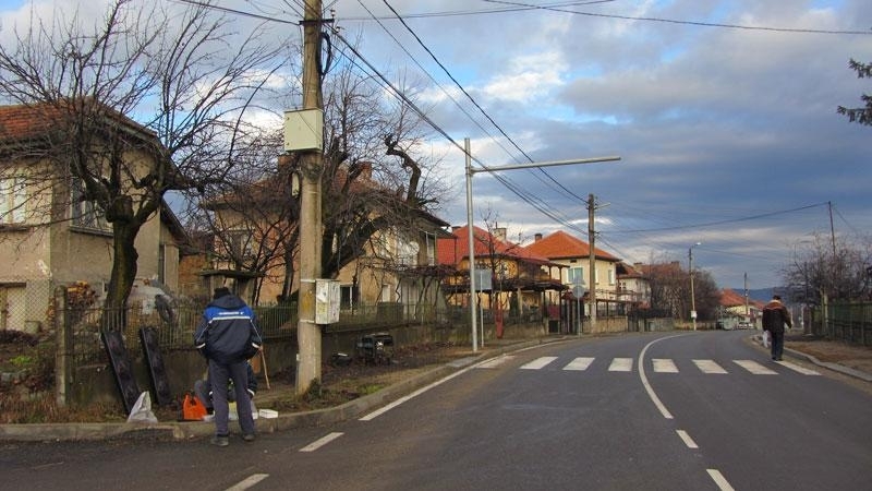 Подмяна на ВиК структурата и асфалтиране на три основни улици