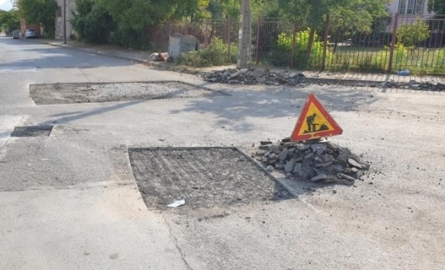Ударно ремонтират улици във Вършец научи агенция BulNews Община Вършец извършва