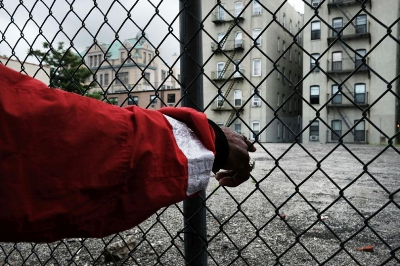 Трима затворници загинаха а двама бяха ранени при пожар който