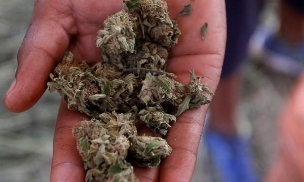 32 годишен монтански жител е задържан за притежание на наркотични вещества Вчера