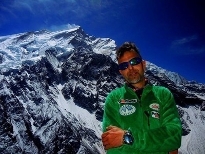 Търсенето на Боян Петров по земя в Хималаите продължава и