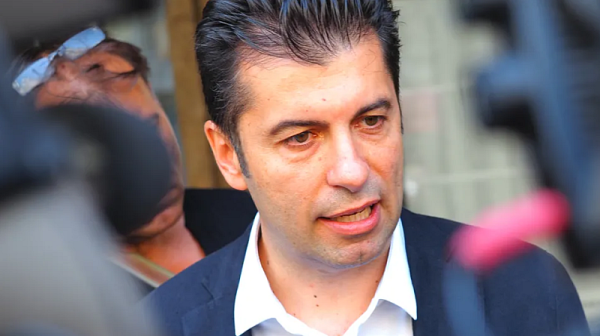 Борисов да не прехвърля отговорността на другите партии Той е