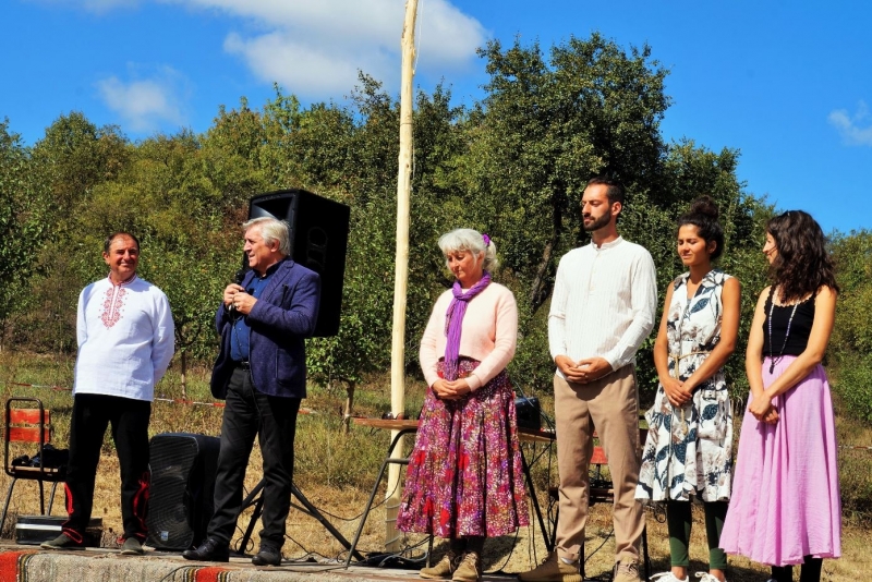 В мездренското село Ослен Криводол официално беше открит Ослен Фест