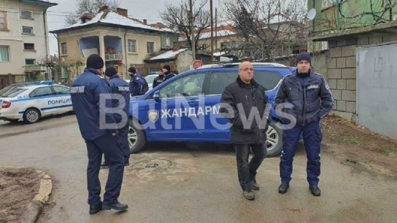 МВР с извънредно изявление за тежката ситуация в Мездра