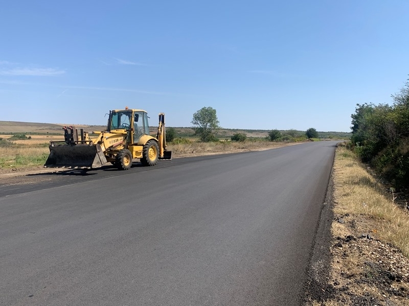 Две важни пътни отсечки в община Бяла Слатина част от