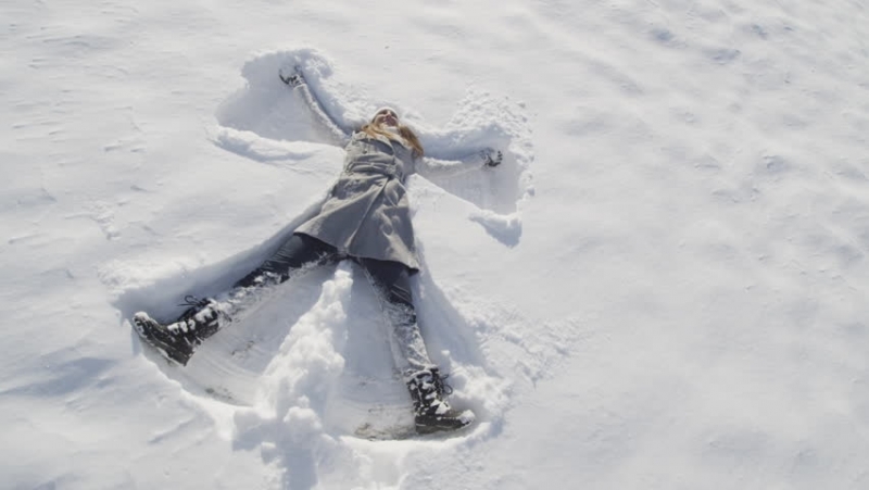 Днес още преди обяд валежите ще спрат и облачността временно