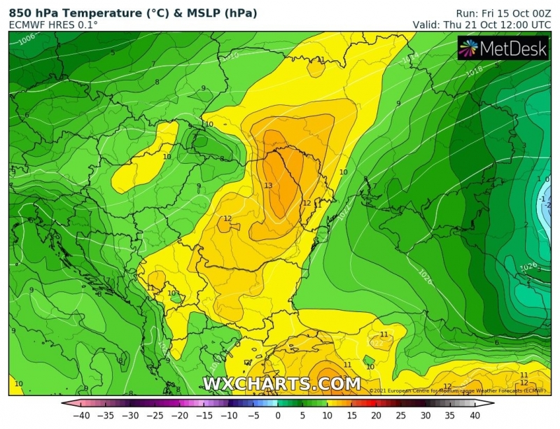Изпращаме седмицата с преминаването на обширен средиземноморски циклон с център