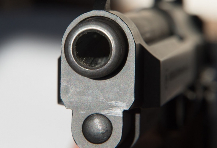 Колумбийски режисьор бе застрелян в четвъртък докато снима документален филм