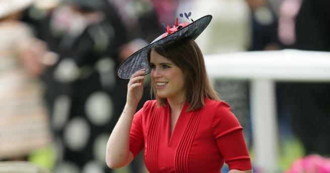 27 годишната внучка на кралица Елизабет Втора ще мине под