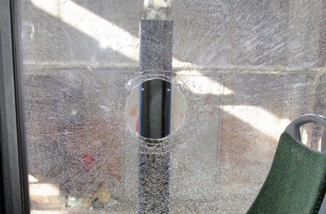 От МВР потвърдиха новината за стрелба по автобус във Видин