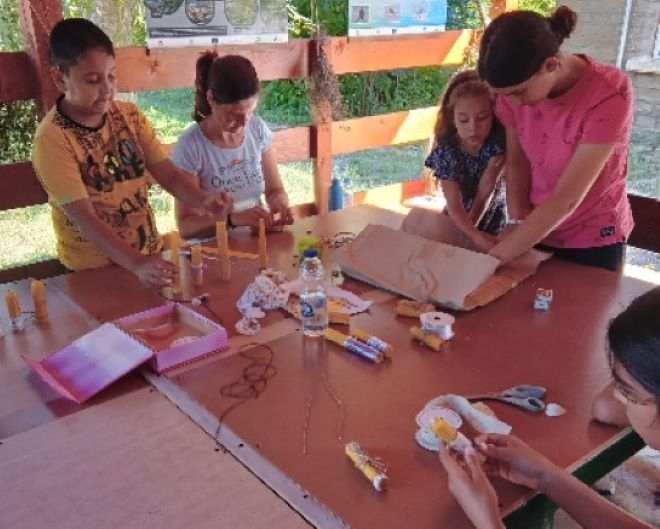 Измина поредната творческа седмица в която децата от село Ослен