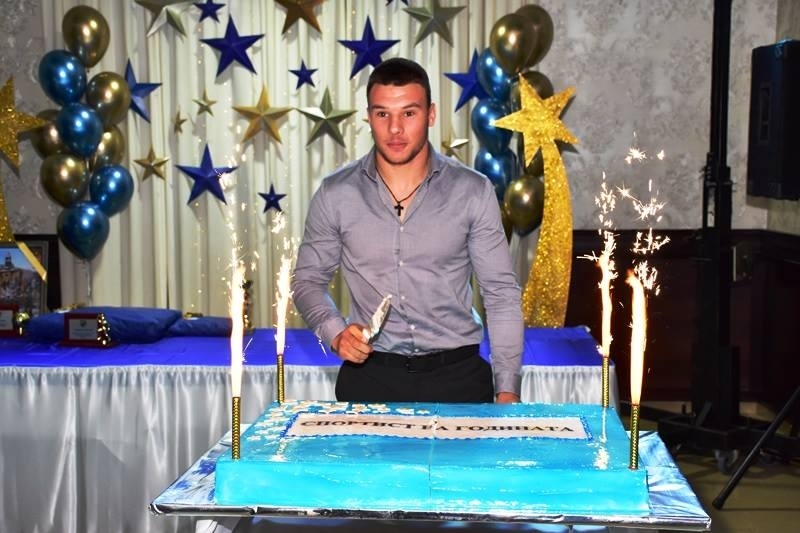 Класиралият се на второ място на световното първенство по борба