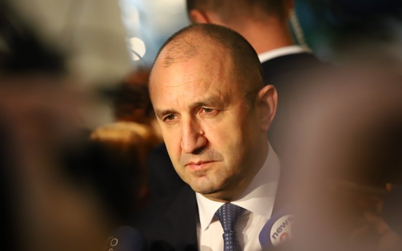 Радев: Партиите гледат на армията ни като на донор за въоръжените сили на Украйна